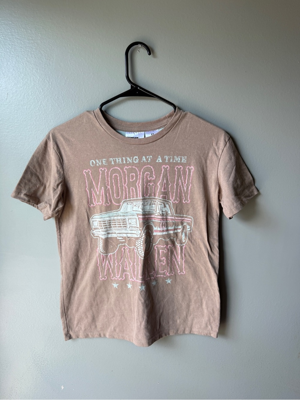 Morgan Wallen Graphic Country Concert Tee Tan XS